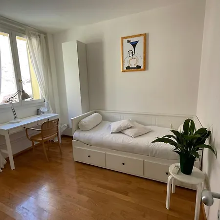 Homestay Santo Stefano Square