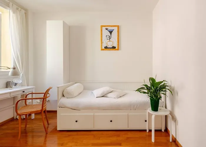 Kwatera prywatna Santo Stefano Square *