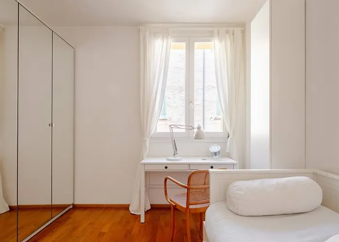 Santo Stefano Square Болонья